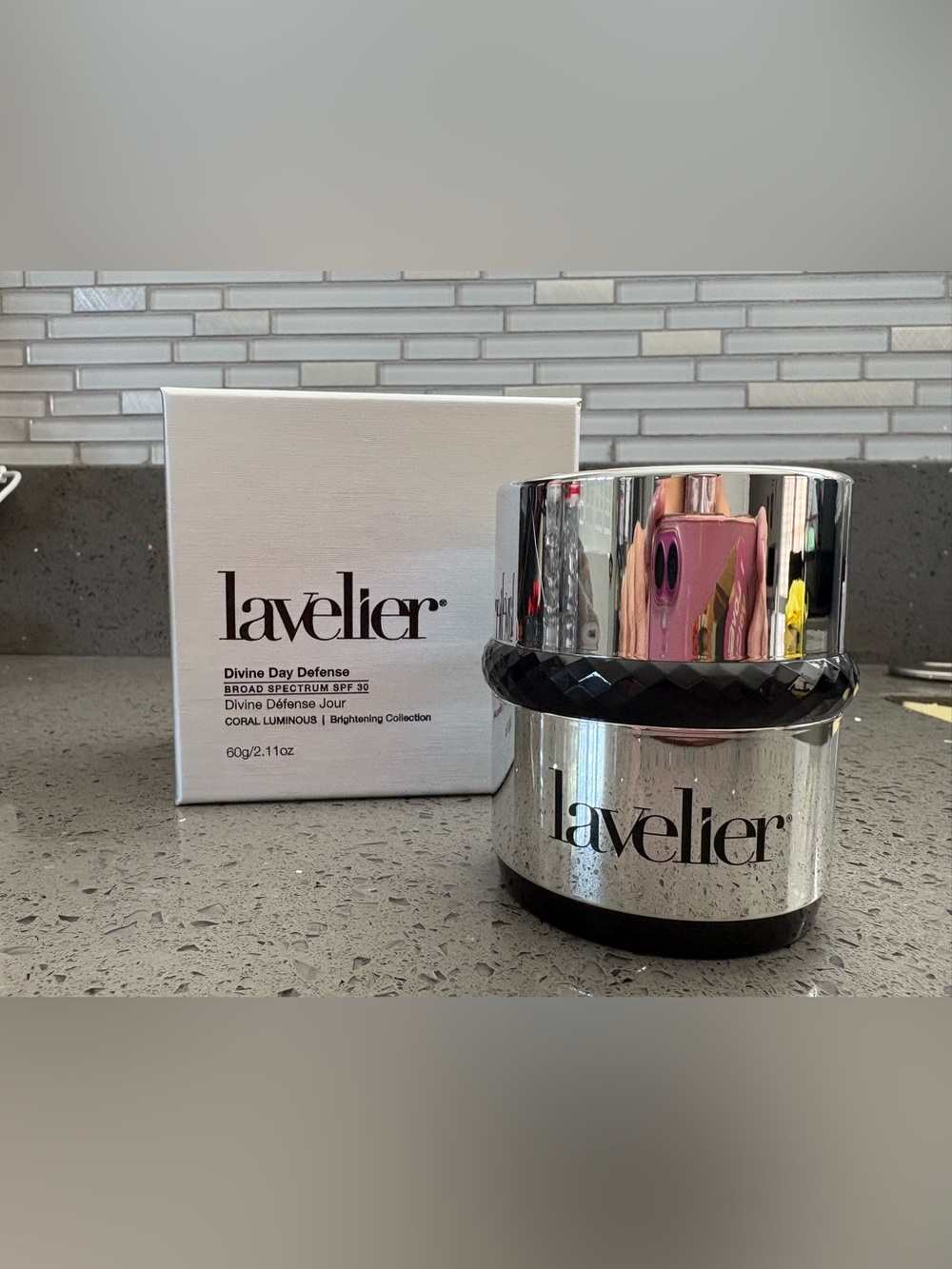 Lavelier Divine Day Defense SPF 30 Sunscreen and Moisturizer 2-in-1
